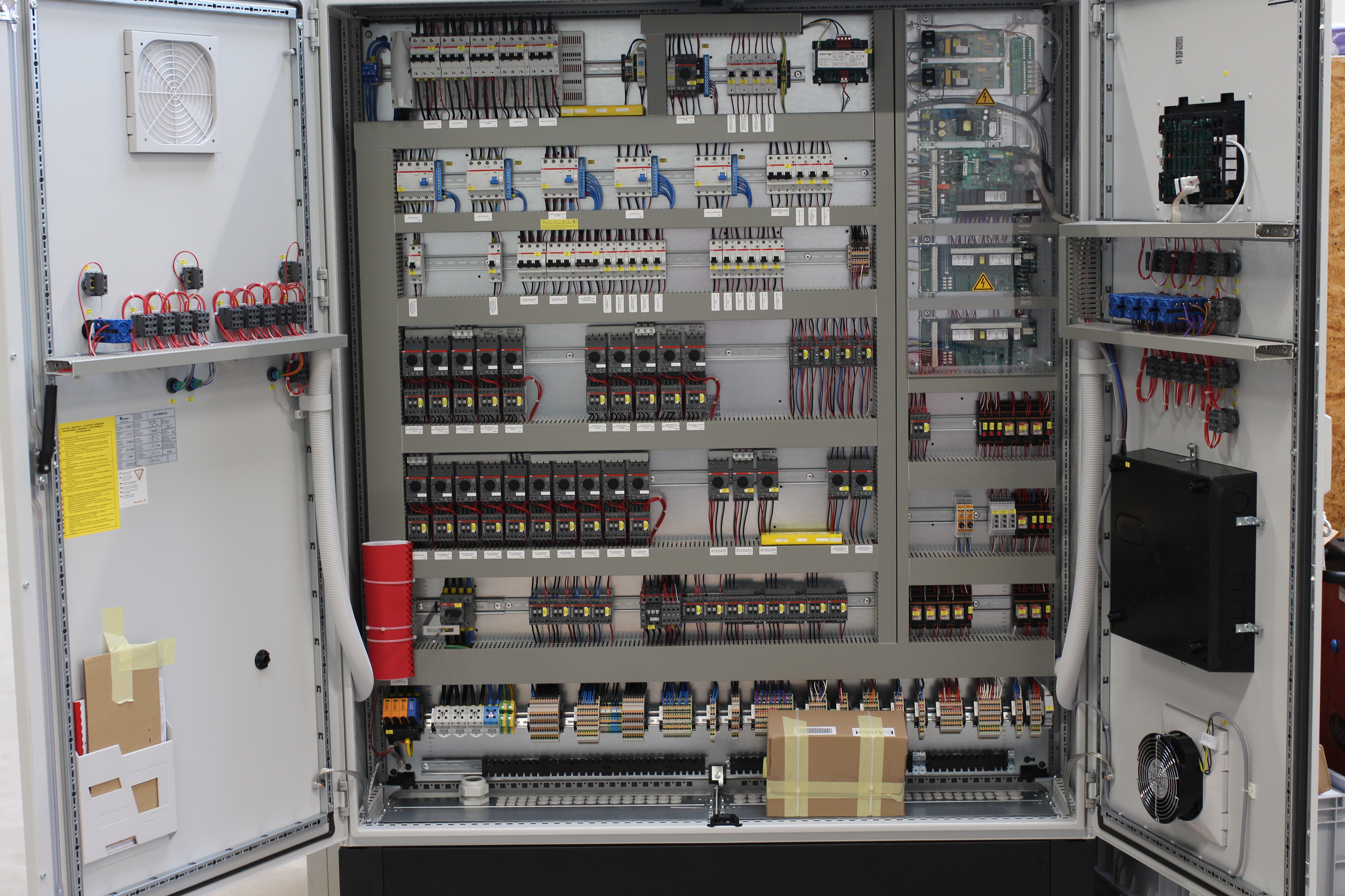 Schaltschrank Primus 1800